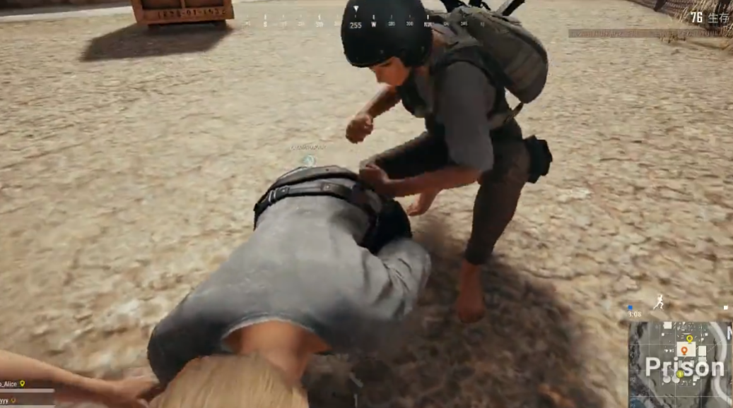 绝地求生重拳如何用